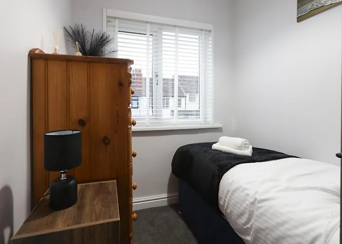 דירה 4br Spacious Sleeps 10 30-off For Tradespeople *