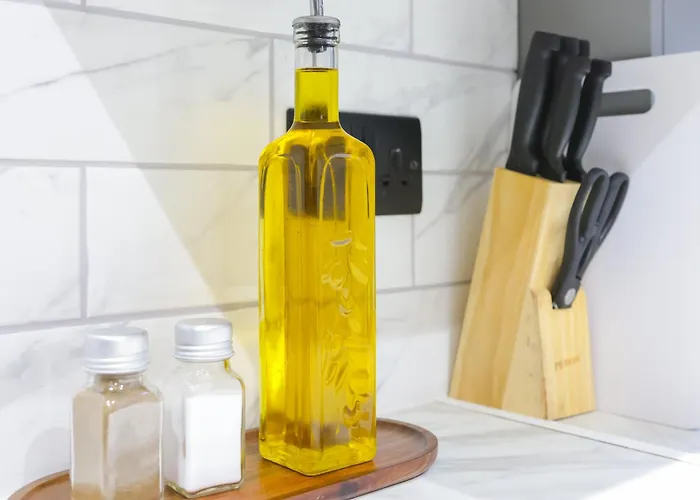 Spacious 4br Sleeps 10 30off For Contractors Apartamento