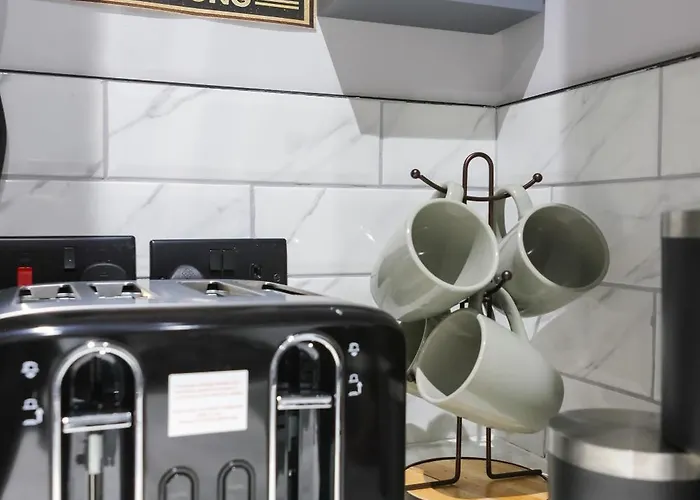 Διαμέρισμα 4br Spacious Sleeps 10 30-off For Tradespeople *