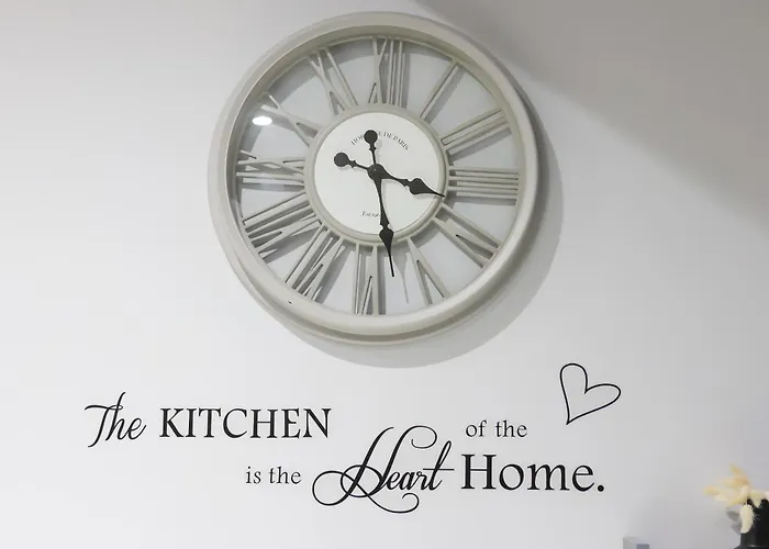 Διαμέρισμα 4br Spacious Sleeps 10 30-off For Tradespeople